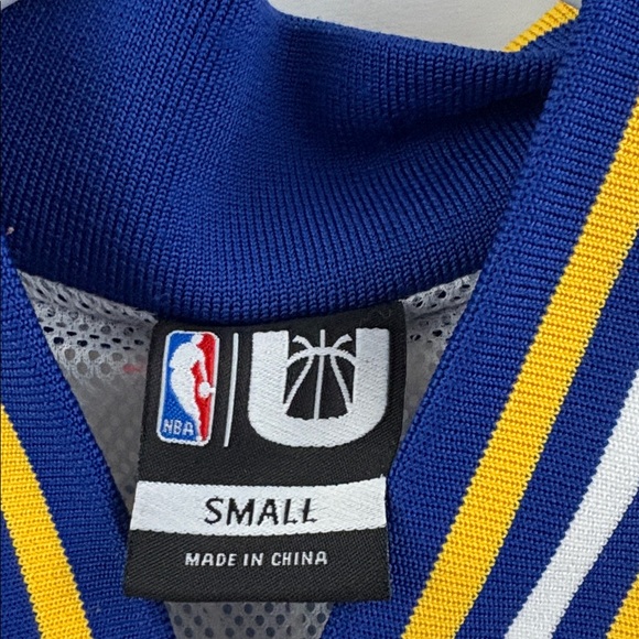 NBA Golden State Warriors UNK Lightweight Windbreaker Jacket Size Small - Picture 7 of 12